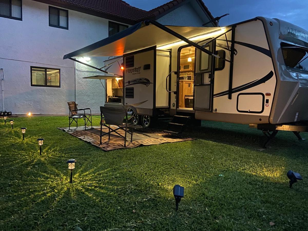 Cozy Camper - Free Parking Hotel Miami Exterior foto
